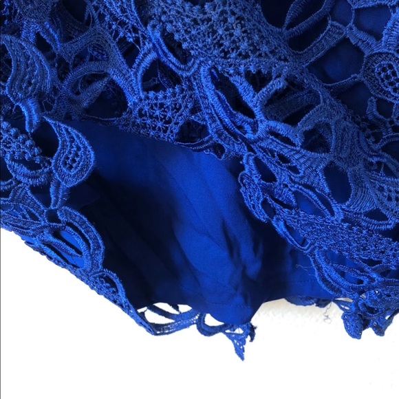 Alice + Olivia Lace Blue Dress - Picture 6 of 6